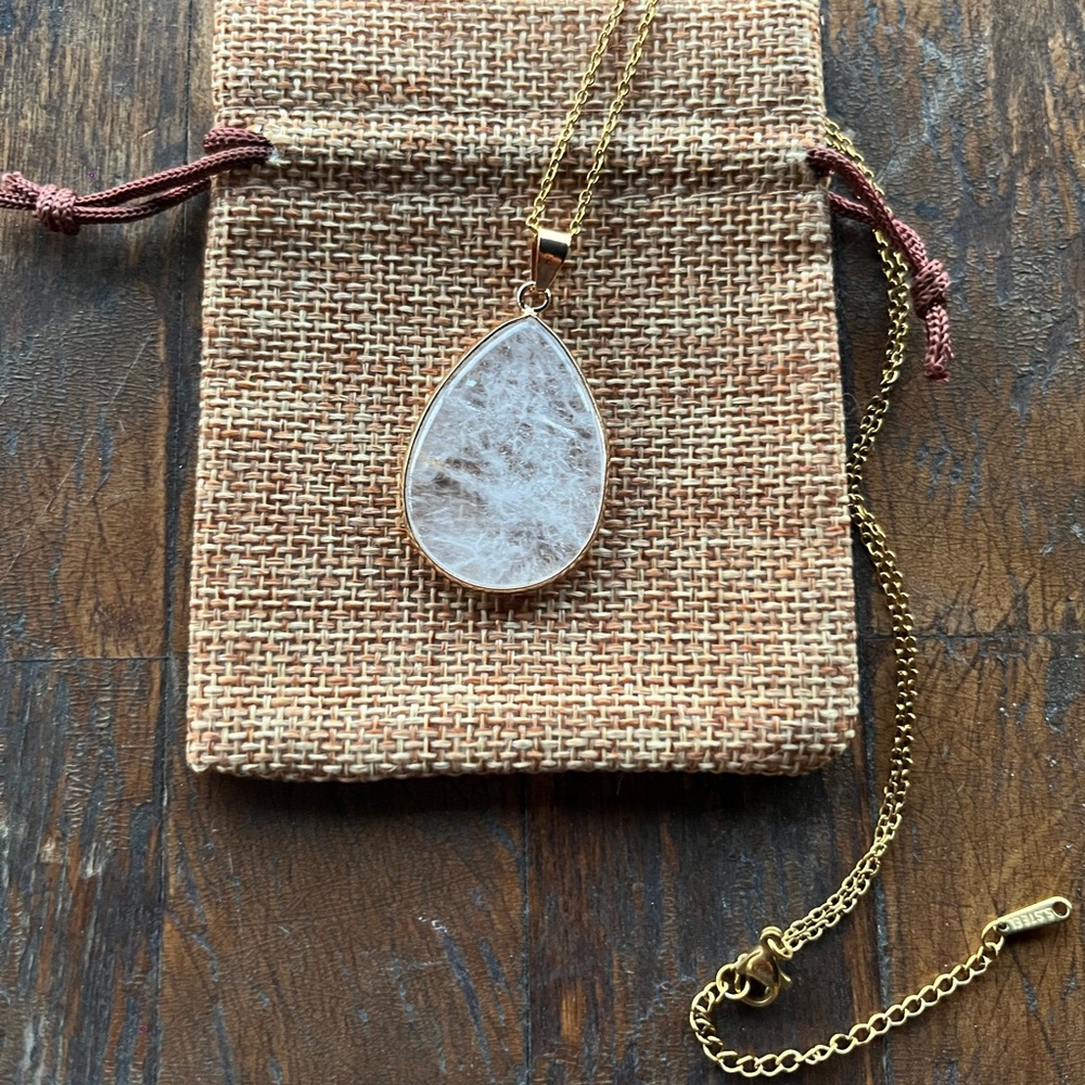 Brand New Clear Quartz Pendant wit Stainless steel Chain Genuine Quartz Necklace